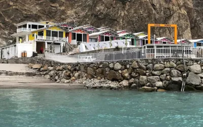 Govt imposes ban on new hotel construction near tourist lakes in Gilgit Baltistan