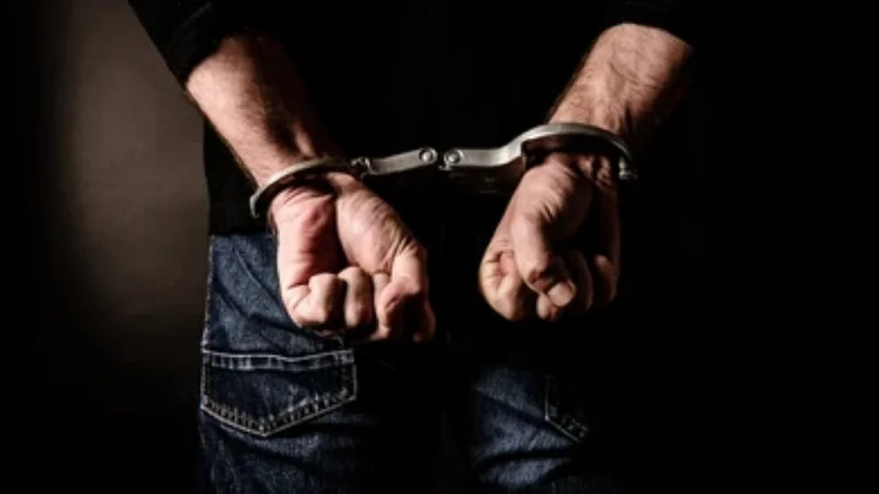FIA arrests suspects involved in human trafficking, visa fraud