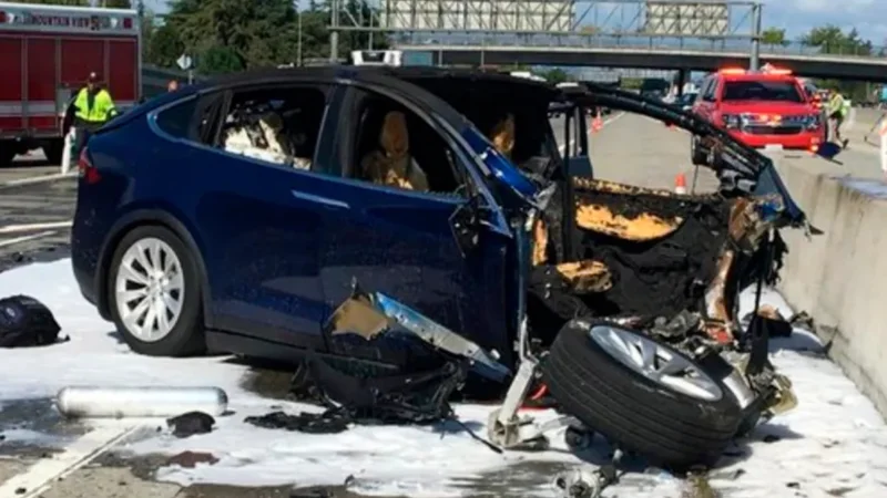 Tesla agrees to settlement in fatal autopilot crash case