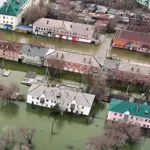 Russian city of Orenburg faces great danger as flood water level rises