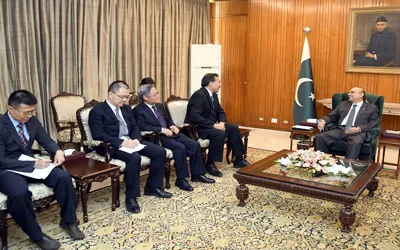 President Zardari for stronger economic, cultural ties with China
