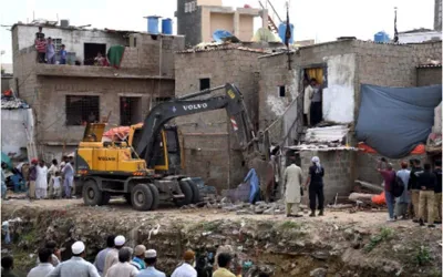 SC orders allotment of plots to Nullah affecttees in one month