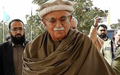 Mahmood Achakzai’s  arrest warrant suspended