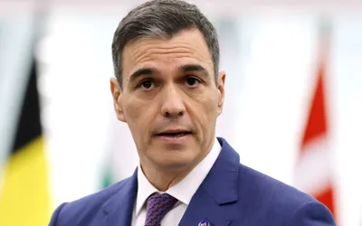 Spanish Prime Minister Pedro Sánchez refuses resignation amid wife's allegations