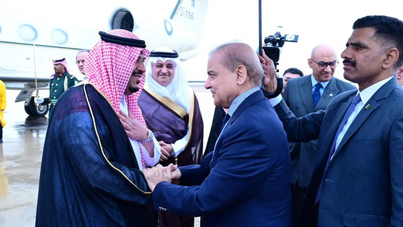 PM departs for Pakistan as WEF meeting in KSA concludes