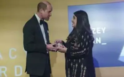 First Pakistani woman awarded the Diana Legacy Award by Prince William