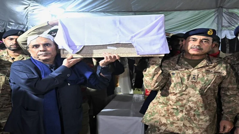 President Zardari vows to respond to terrorist activities with full force