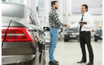 Lahore residents can now register vehicles through a mobile service