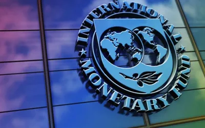 IMF demands Pakistan to impose 18pc GST on petrol