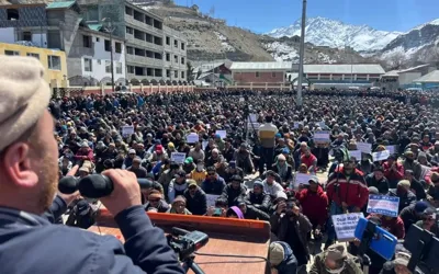 India: Thousands people are protesting in sub-zero temperatures in Ladakh