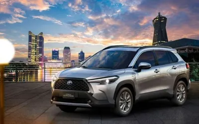 Toyota opens up booking for Corolla Cross; Checkout Price & Delivery Details
