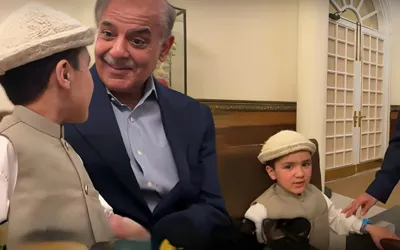 Heartwarming interaction: PM meets young YouTuber Sheraz
