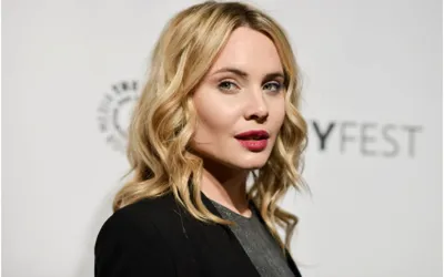 Who is Leah Pipes? Life, Net Worth & Career
