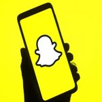 Snapchat failures revenue estimate, shares fall 30%