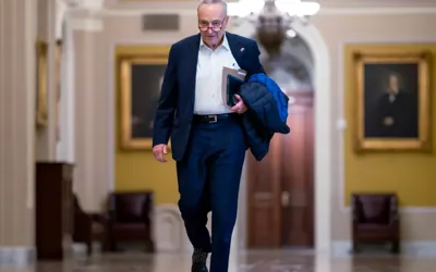 US Senate clears key procedural vote for Ukraine aid package