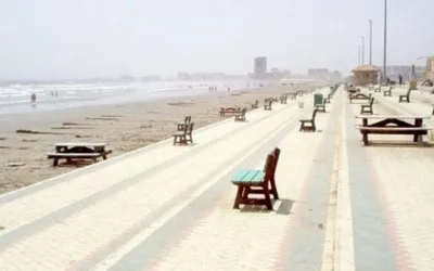 Heatwave eases in Karachi as sea breeze returns