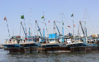 Pakistan imposes ban on fishing in sea amid India-Pakistan tension