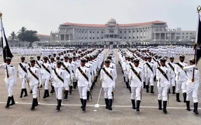 Passing out ceremony of naval cadets held in Karachi