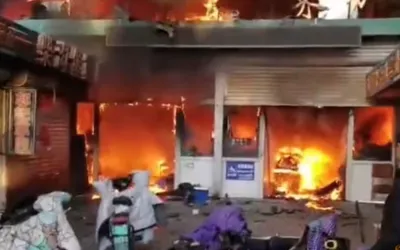 China market blaze kills eight, injures 15