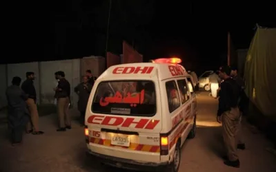 12 injured in Jamshoro multiple-vehicle-collision