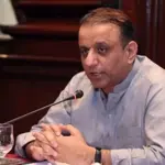 Aleem Khan likely to step down from privatization, investment board roles