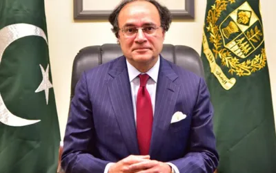 Aurangzeb sees all-time-high $36b remittances by FY end