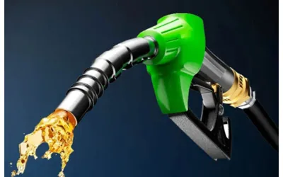 Latest petrol prices in Pakistan from June 16 as huge drop expected