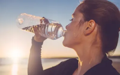 Does drinking water from plastic bottles cause diabetes?
