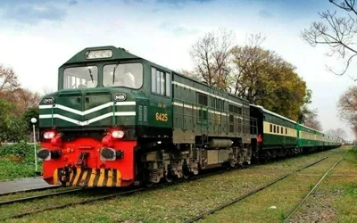 Pakistan Railways Announces Summer Vacation Train Timings & Routes