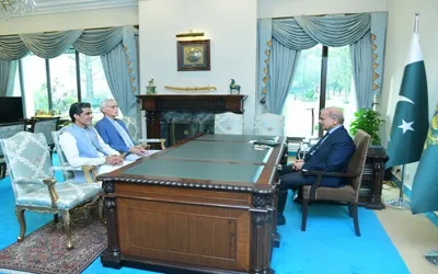 Tareen calls on PM Shehbaz; lauds people-friendly budget