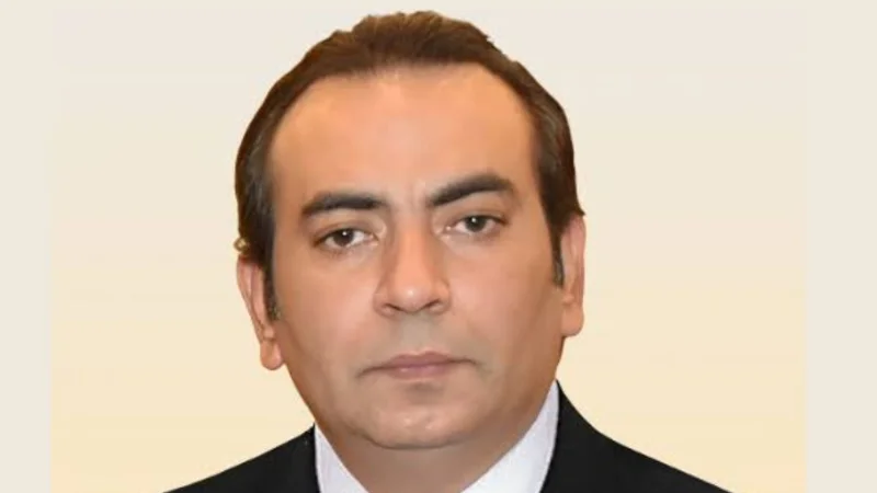 We request the government to revise the budget: Atif Ikram