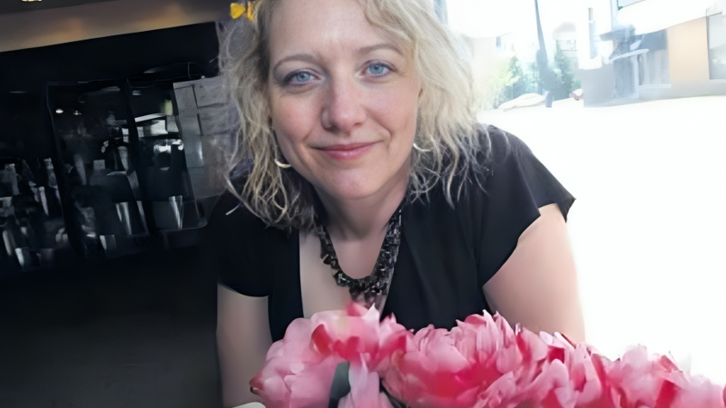 Who Was Laurie Lindeen? Cause of Death, Background, Net Worth, & More