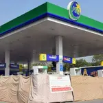 Government revokes advance tax on petroleum dealers after effective protest