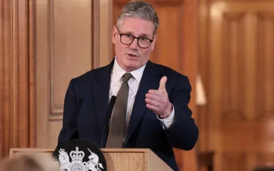 Starmer urges UK to enhance 'Botched' Brexit deal with EU