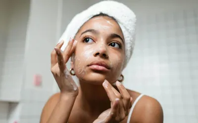 How to take care of your skin in humid weather