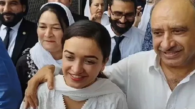 IHC acquits Sanam Javed in four cases, grants bail in rest cases