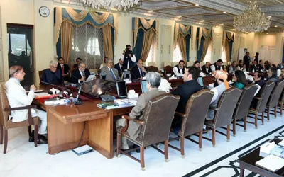 Federal cabinet delays decision to ban PTI, invoke Article 6 against PTI leaders