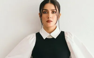 Ayeza Khan Survives Close Call with Fire During On-Location Shoot