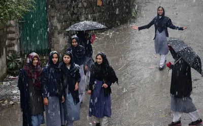 AJK declares winter vacations until January 15