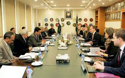 Pakistan, Britain agree to boost cooperation in counter-terrorism, human trafficking