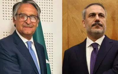 FM Jilani, Turkish FM discuss ongoing Pakistan-Iran development