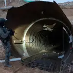 Israeli commandos uncover Hamas tunnel with holding Cells