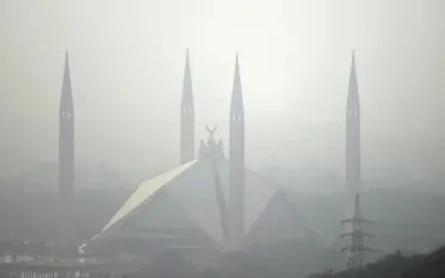 Cold wave, thick fog prevail in Islamabad, parts of Pakistan