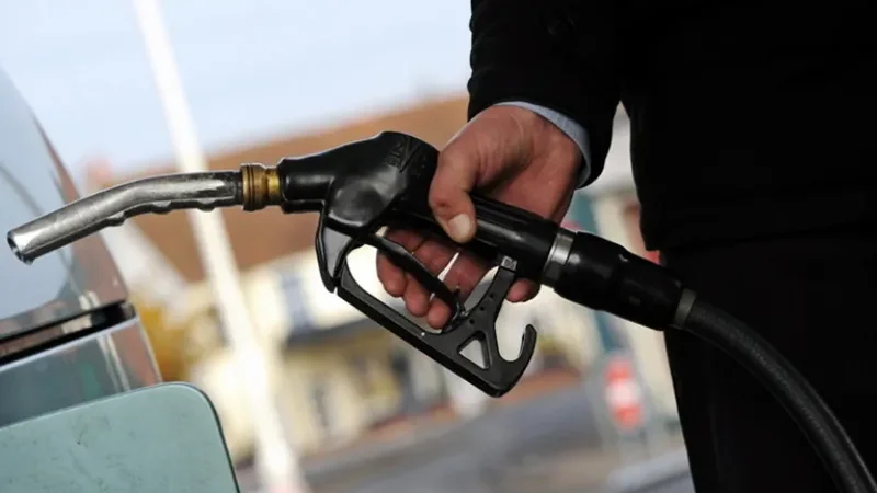 Petrol price rises by nearly Rs25 in 10 days