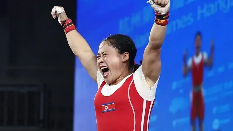 North Korea weightlifter sets three world records for Asian Games gold - Asian Games gold, North Korea weightlifter