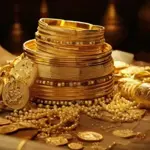 Gold prices fall further in global and local markets
