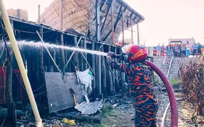 Bangladesh beach resort fire kills 10, including children