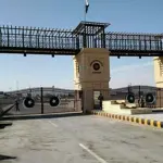 Pakistan suspends trade with Iran at two border crossings