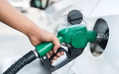 Govt announces fresh petrol and diesel prices
