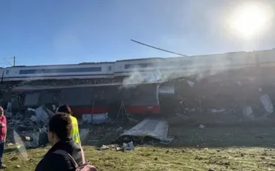 Spain train crash kills at least 10 and leaves dozens injured